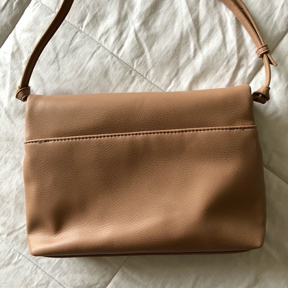 Elizabeth and James Sloane Flap Crossbody Bag - Picture 4 of 8